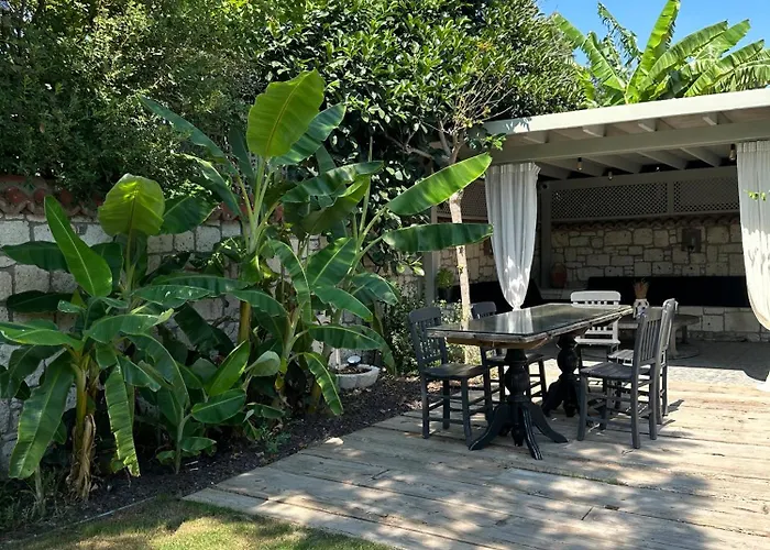 Argente Yetişkin Oteli Alaçatı